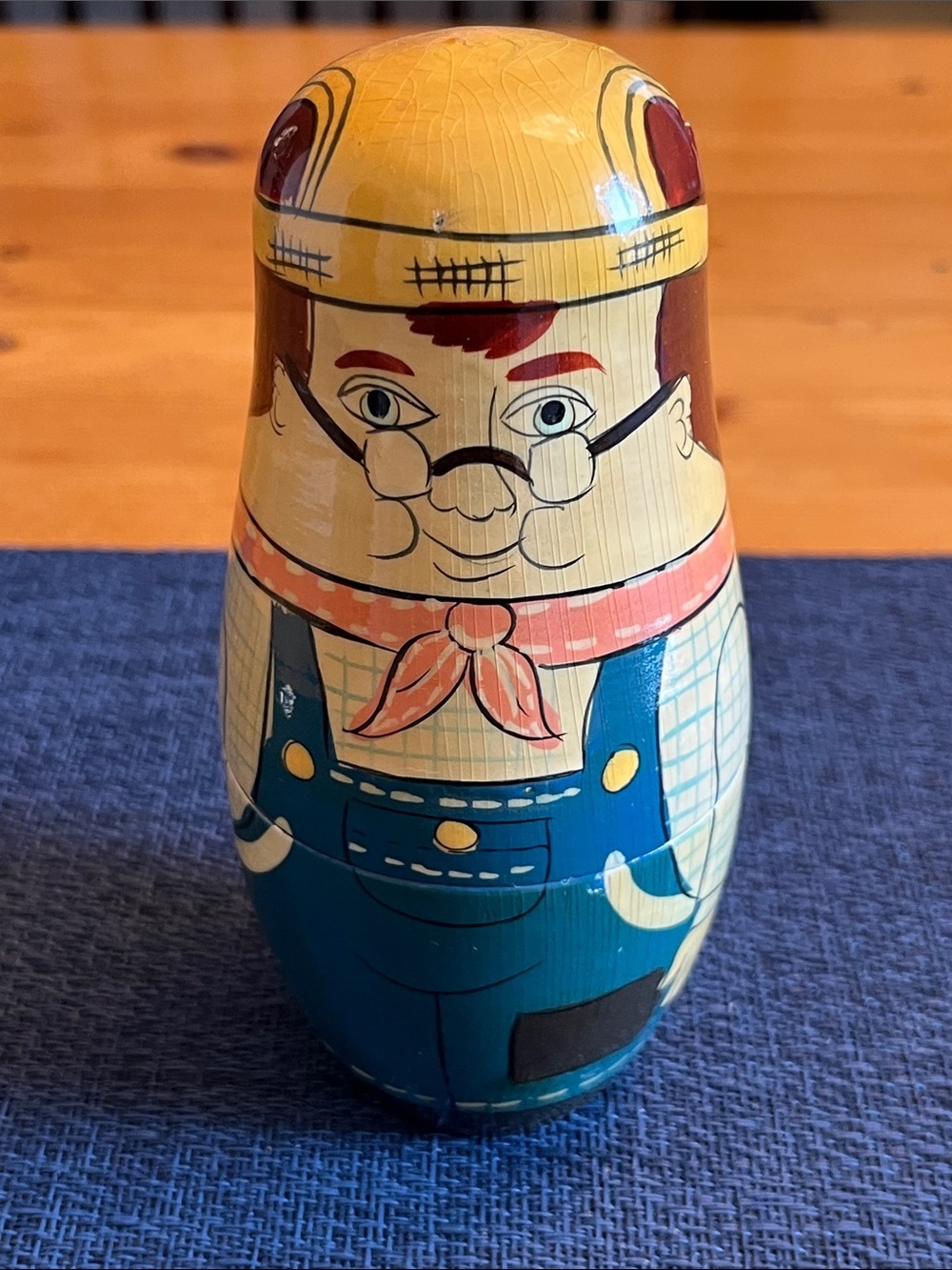 Hand-Painted Farm Nesting Dolls in Yellow and Blue NWOT